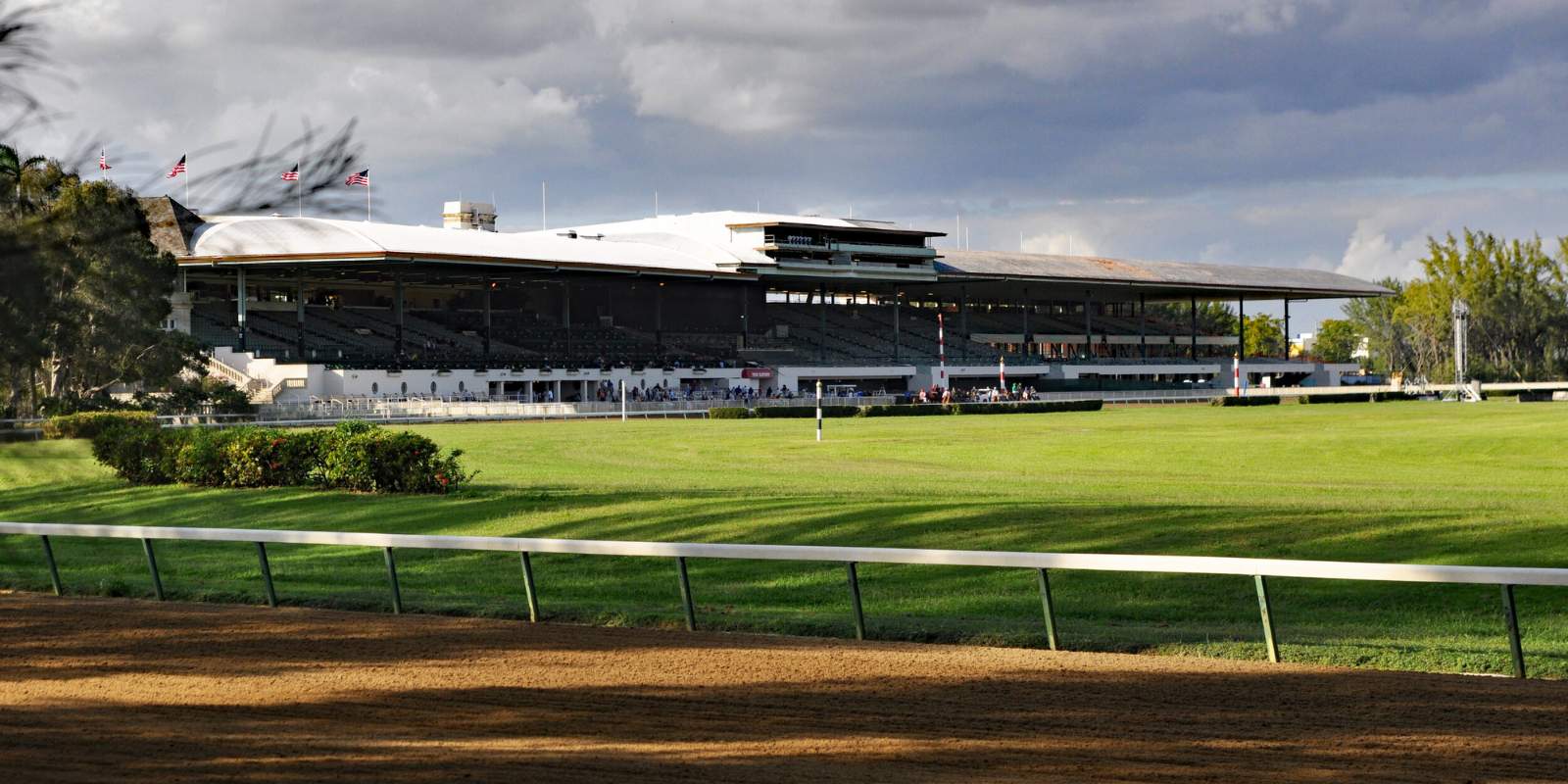 Learn more about the horse racing in Miami Dade, Florida.