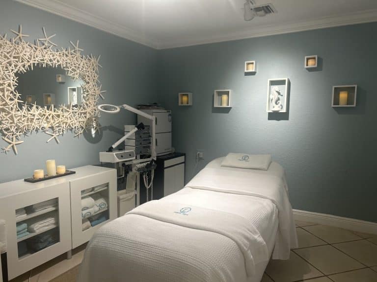 Aqua Spa Palm Beach